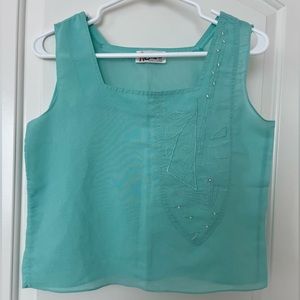 Vintage top size approximately Medium, Made in Mexico, light weight, turquoise